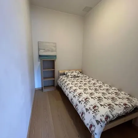 Seaview 4 Beds Central Stylish Sorenga Apartment