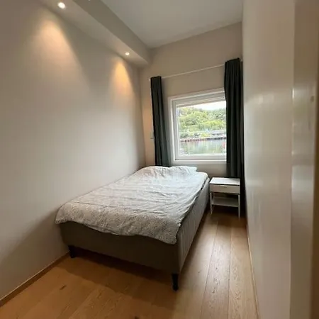 Seaview 4 Beds Central Stylish Sorenga Apartment *