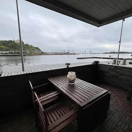 Apartment Seaview 4 Beds Central Stylish Sorenga *
