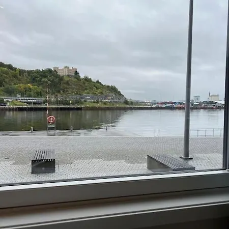 Apartment Seaview 4 Beds Central Stylish Sorenga